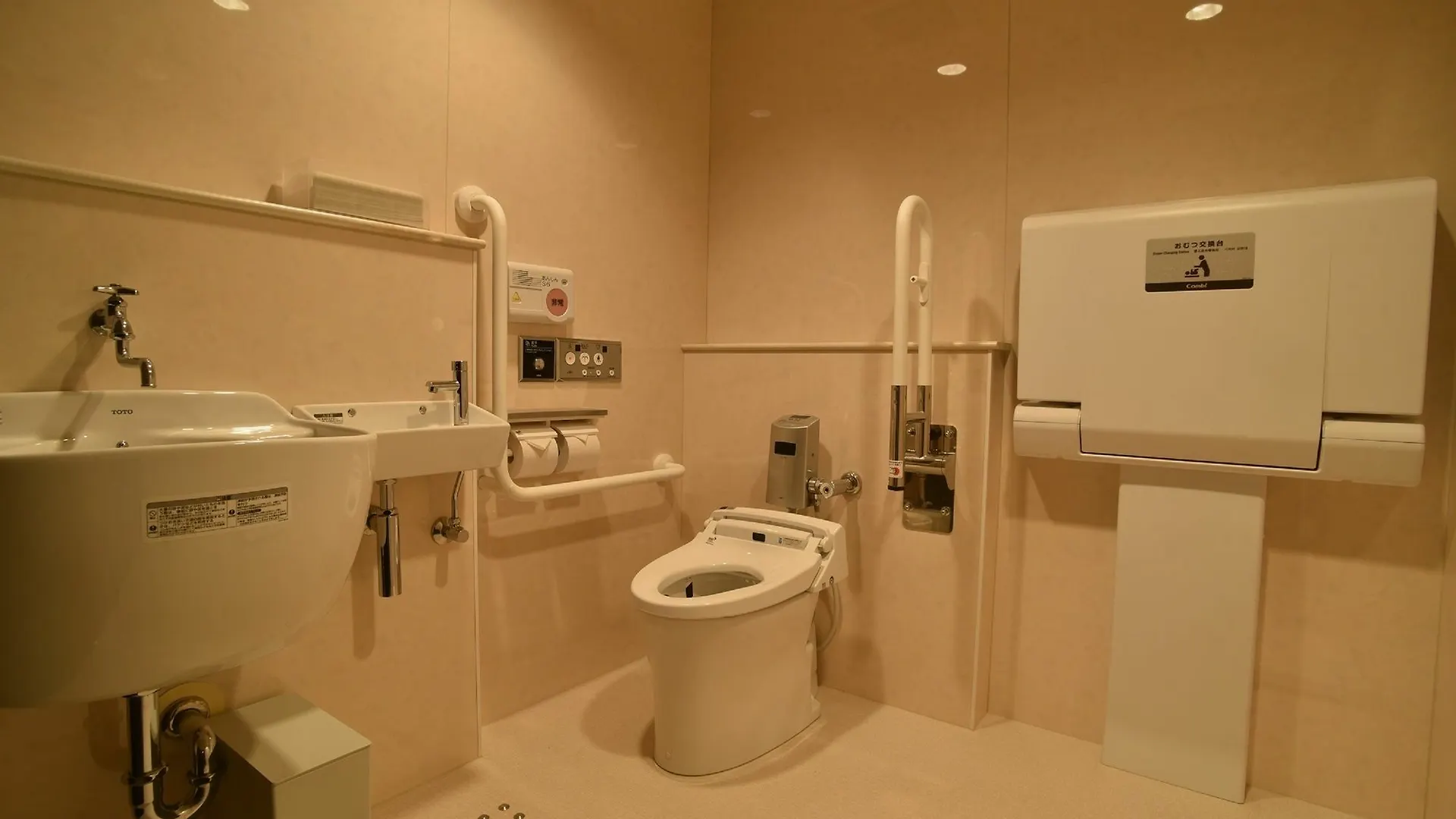 Hotel Glad One Kyoto Shichijo By M'S